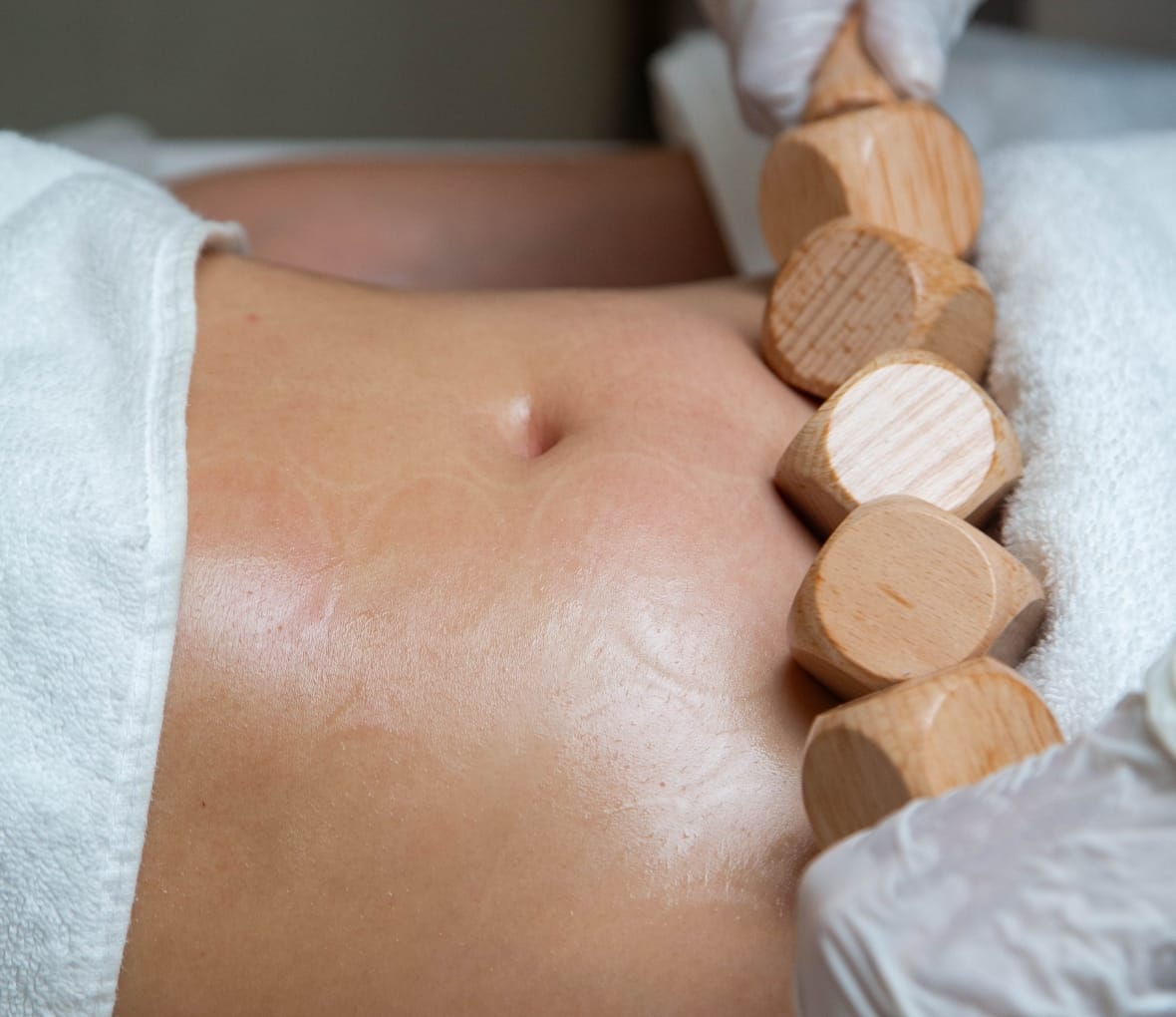 brazilian massage is being done